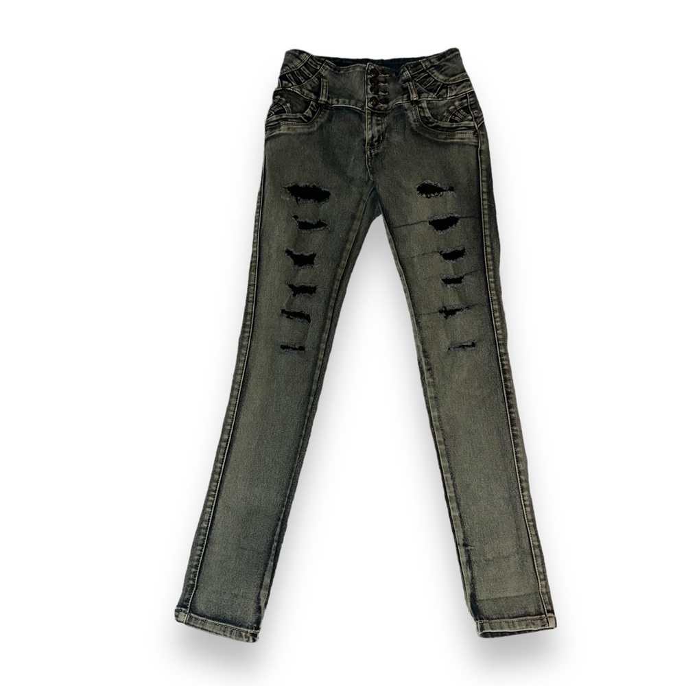 Tush Push destroyed skinny jeans